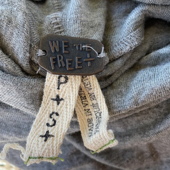 We The Free women’s Tops size petite small - Picture 4 of 9
